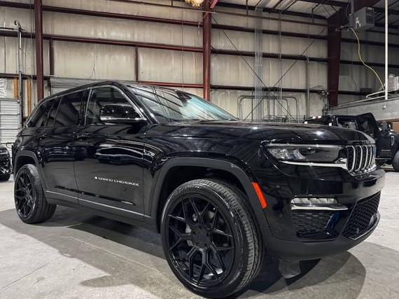 JEEP GRAND CHEROKEE 2023 1C4RJGBGXPC544733 image
